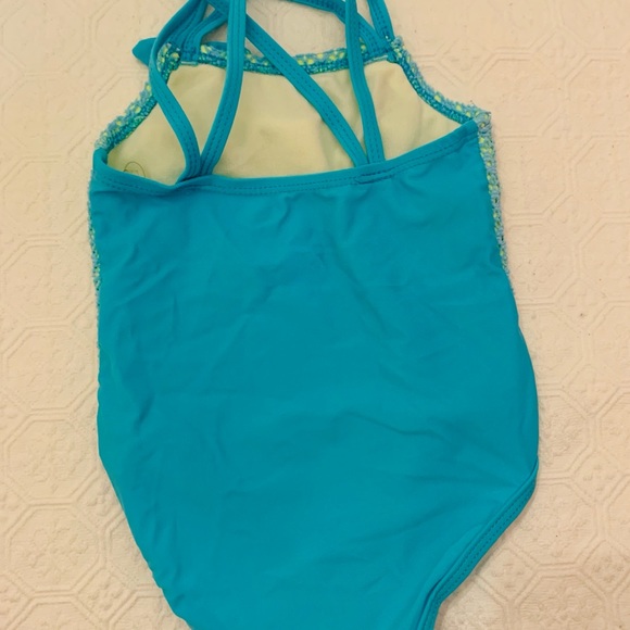 2 swimsuits 18m and 18-24m - Picture 6 of 7